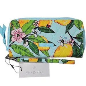 Vera Bradley RFID Accordion Wristlet
